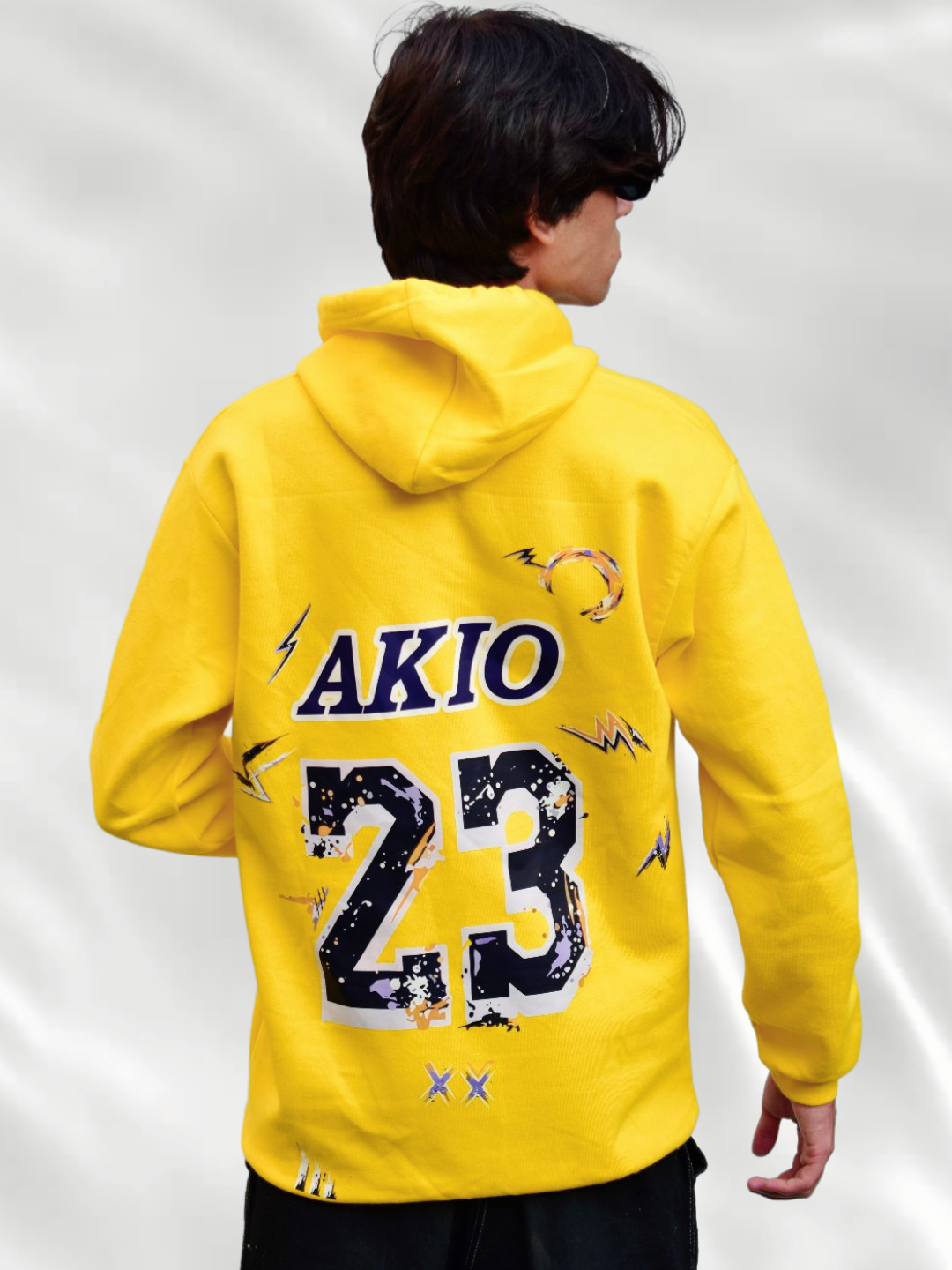 Akio 23